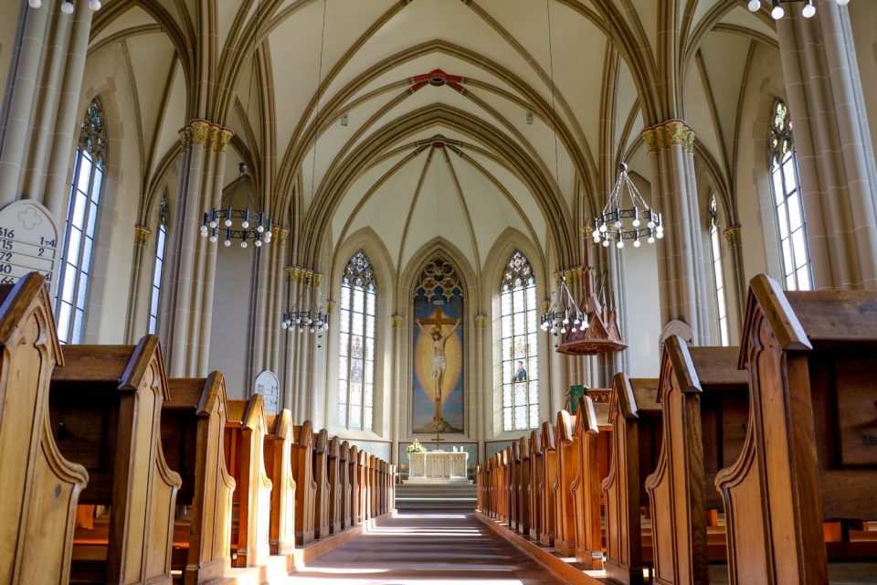 Die Evang. Stadtkirche ist offen für SIE! Evangelische